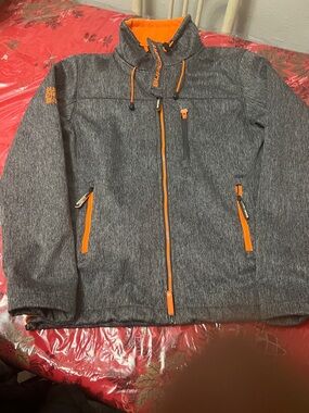 Superdry Gray Windtrekker  Mens Sz large Softshell Jacket excellent condition